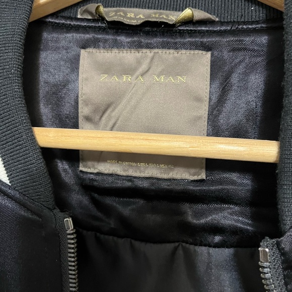 Embroidered Koi fish silk blend bomber jacket - Picture 3 of 3